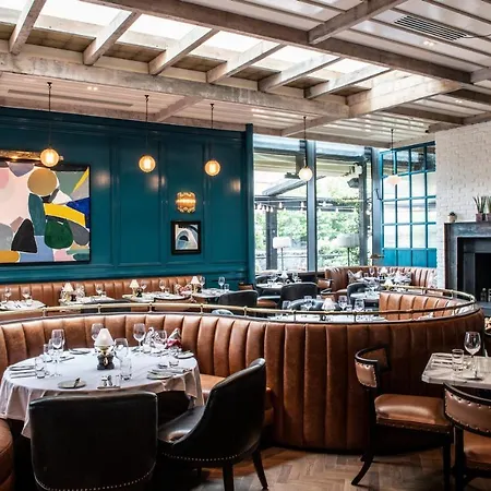 The River Lee A Member Of The Doyle Collection 4*