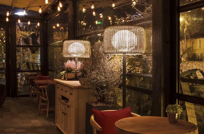 The River Lee A Member Of The Doyle Collection