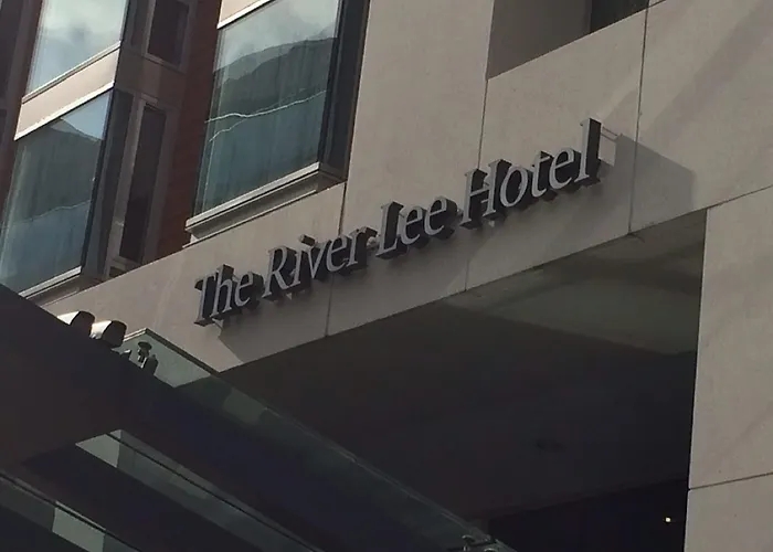 The River Lee A Member Of The Doyle Collection 4*